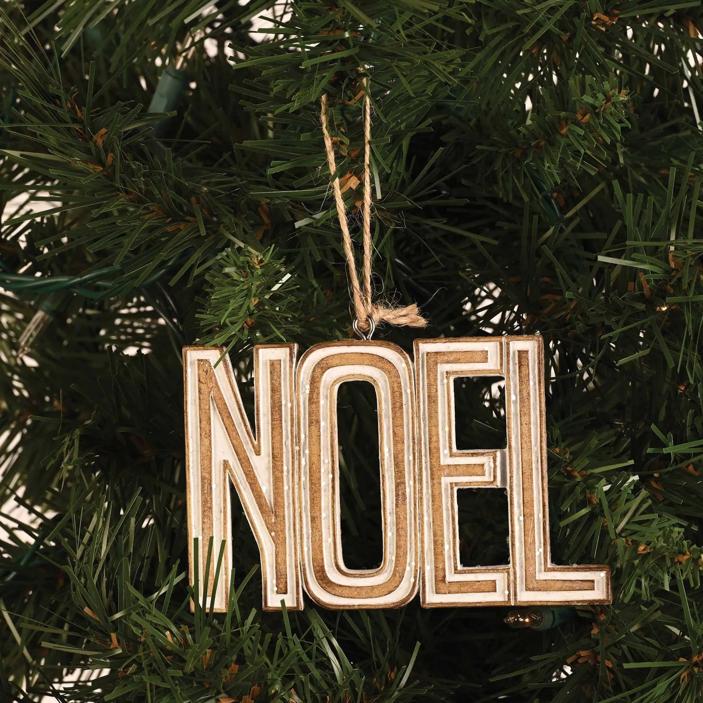 Ornament Noel Resin