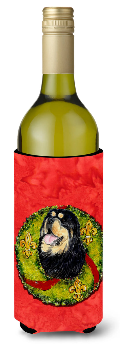 Christmas Wreath Design with Dog Wine Bottle Hugger